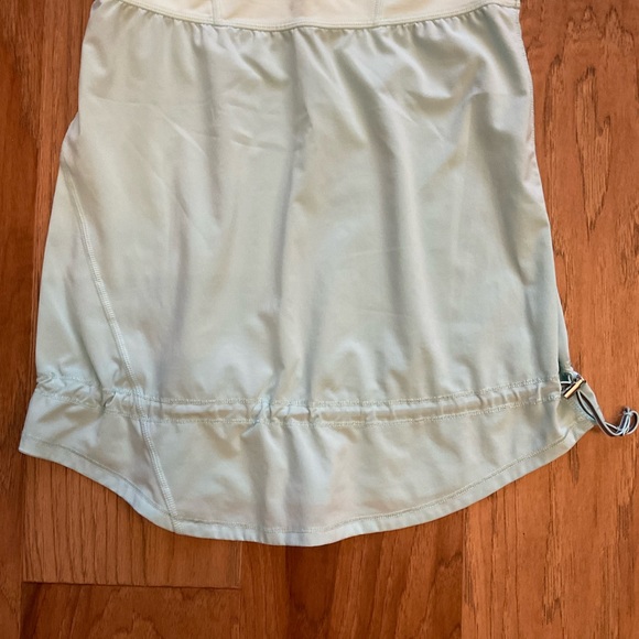 Lululemon Tank, Size 4 - Picture 2 of 3